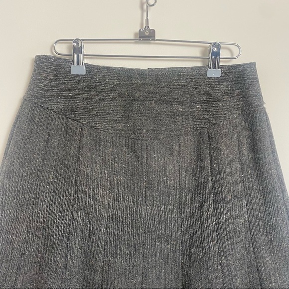 Banana Republic Wool Blend Pleated Skirt Gray Size 4 Academia Classic Preppy - Picture 5 of 9